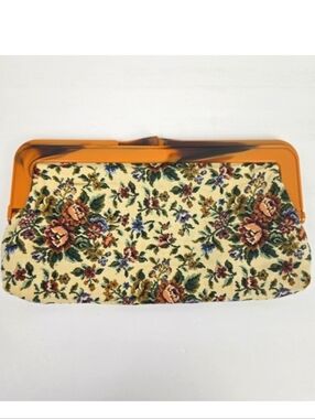 Vintage Needlepoint  Floral‎ Tapestry Clutch Purse Plastic Snap Multi-colored